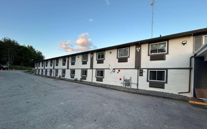 Super 8 By Wyndham Lewiston Auburn Area