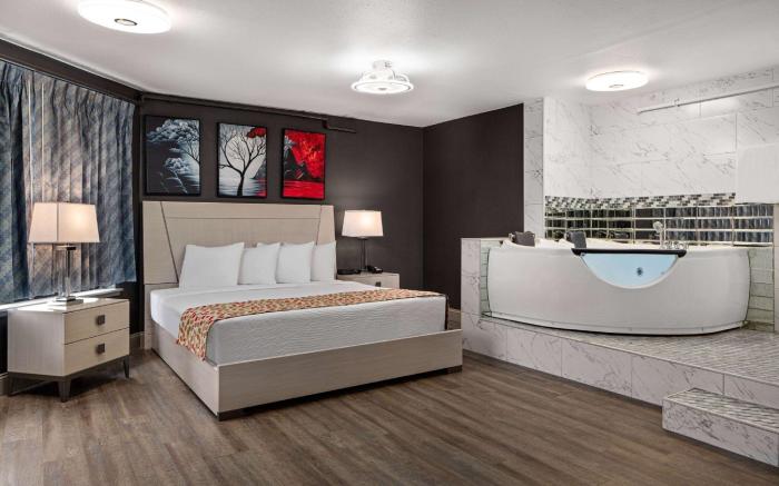 Days Inn by Wyndham Lakewood South Tacoma