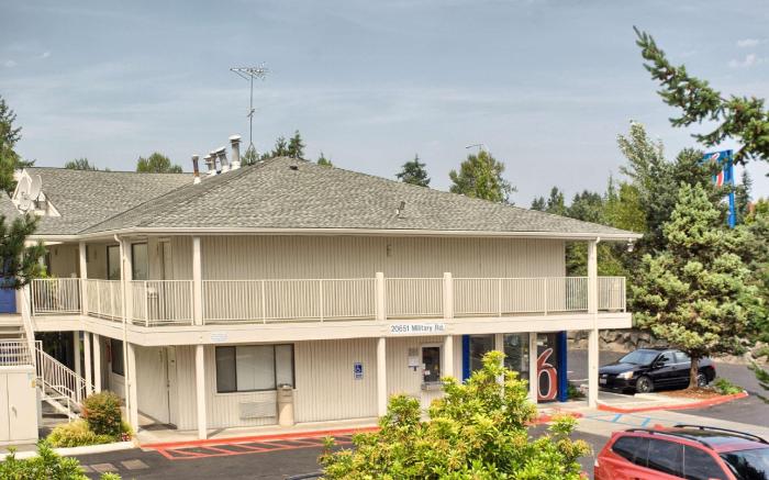 Motel 6 Seattle, WA - South