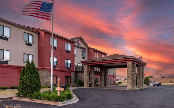 Best Western Plus Chelsea Hotel