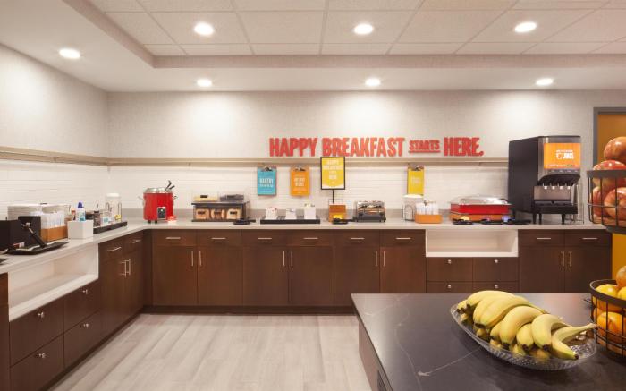 Hampton Inn & Suites Cleveland-Mentor