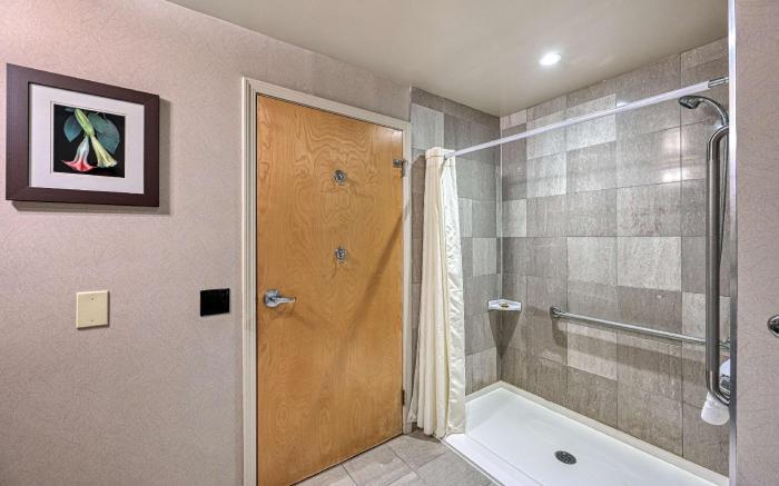 Best Western Plus Perth Parkside Inn and Spa