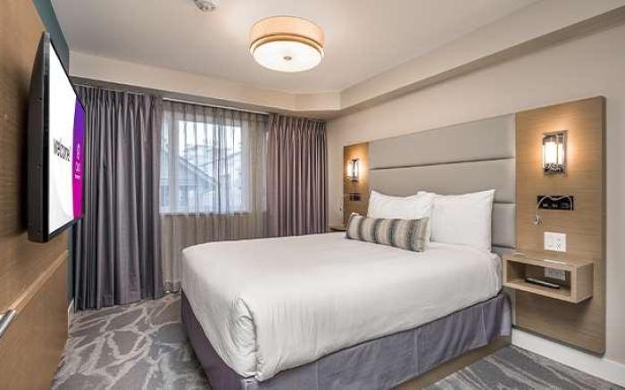 Coast Tsawwassen Inn