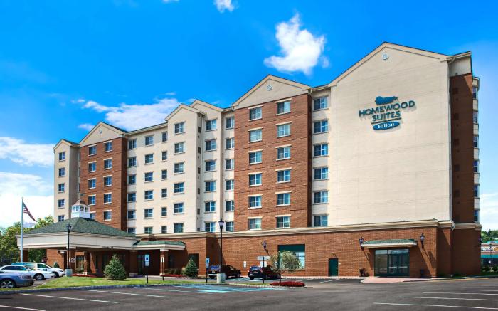 Homewood Suites by Hilton East Rutherford - Meadowlands, NJ