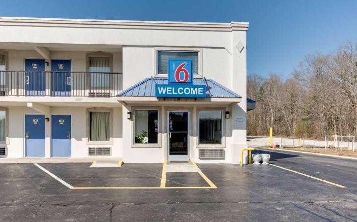 Motel 6 Kingston, TN