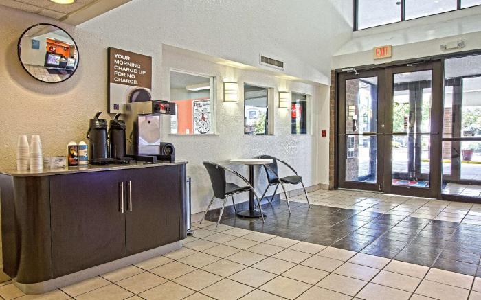 Motel 6 East Brunswick, NJ