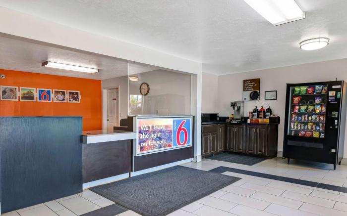 Motel 6 Beaver, UT