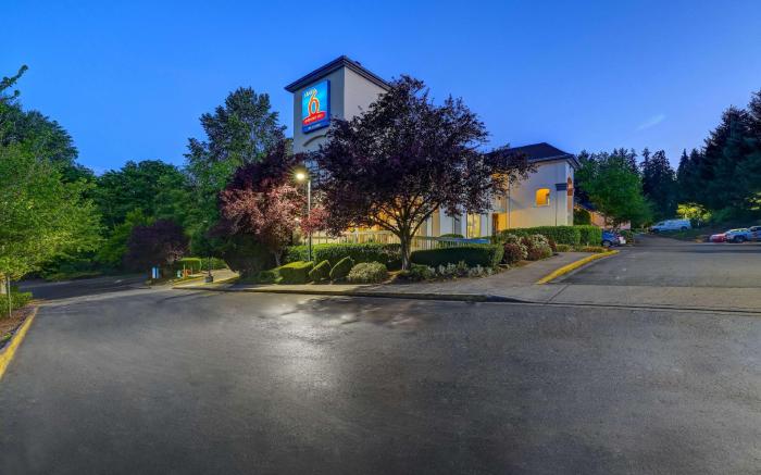 Studio 6  Mountlake Terrace, WA - Seattle