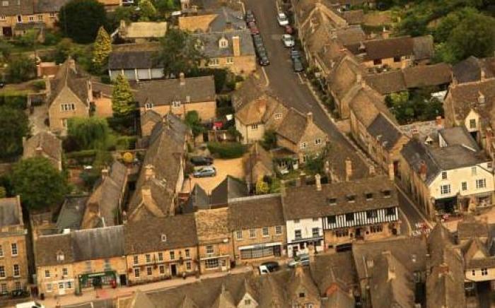 Burford House BH