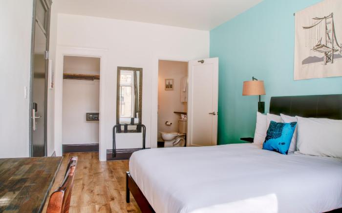 The Bartlett Hotel and Guesthouse
