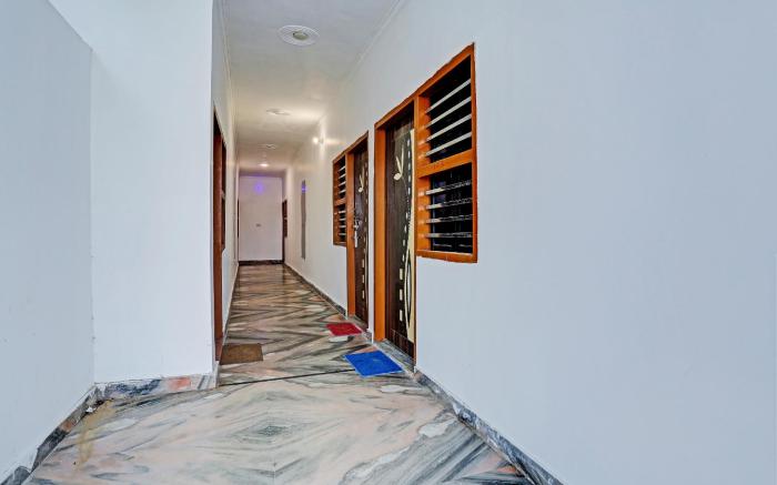Hotel O Parvesh
