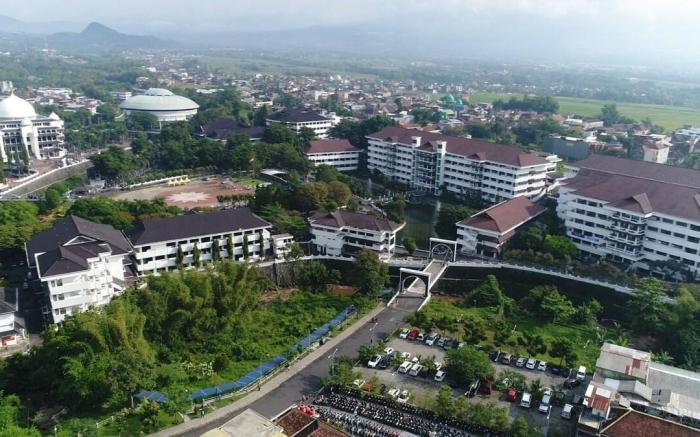 MP Villa Palmiers C8 Malang