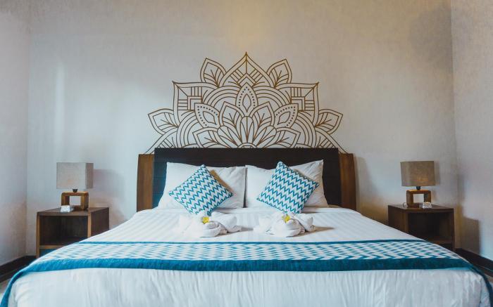 Villa Lapiz Lazuli 7 Seminyak Kuta 3BR With Pool