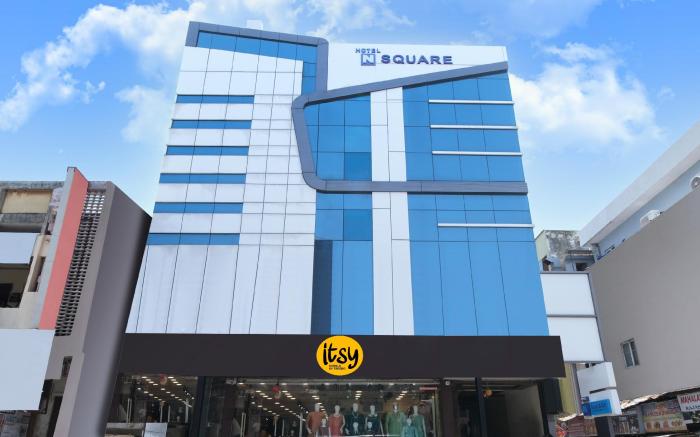Itsy Hotels N Square