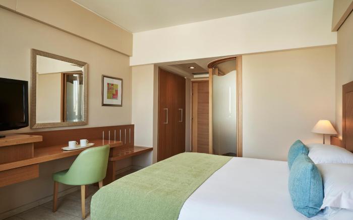 Atlantica Oasis Hotel