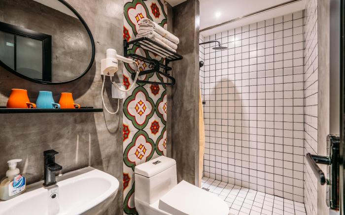 Chengdu Flipflop Lounge Hostel