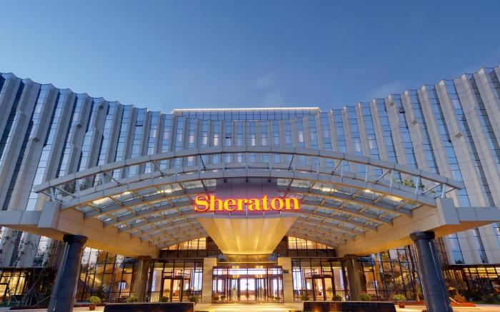 Sheraton Changchun Jingyuetan Hotel