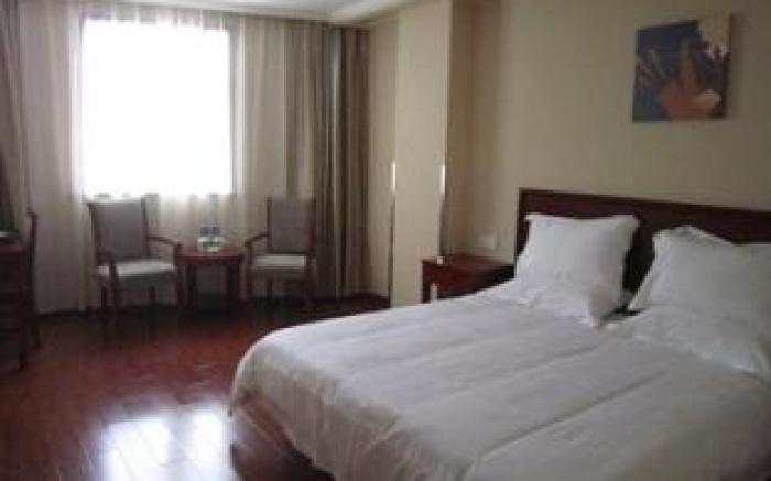 GreenTree Inn Yixing Zhangzhu Express Hotel