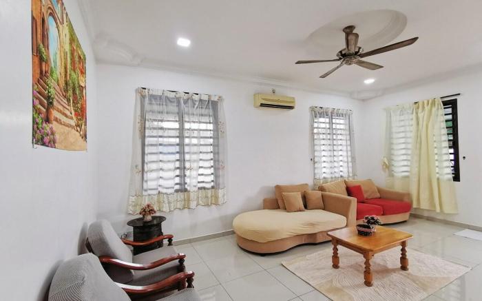 Ipoh stadium 1min/wahkeongpark simee 18pax bungalo