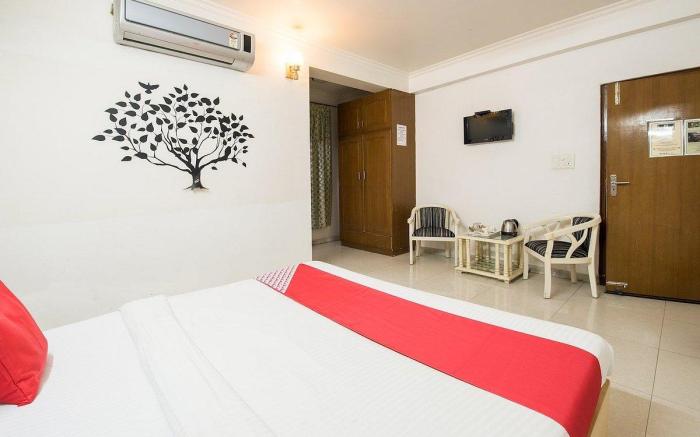 Silver Leaf Noida Hotel