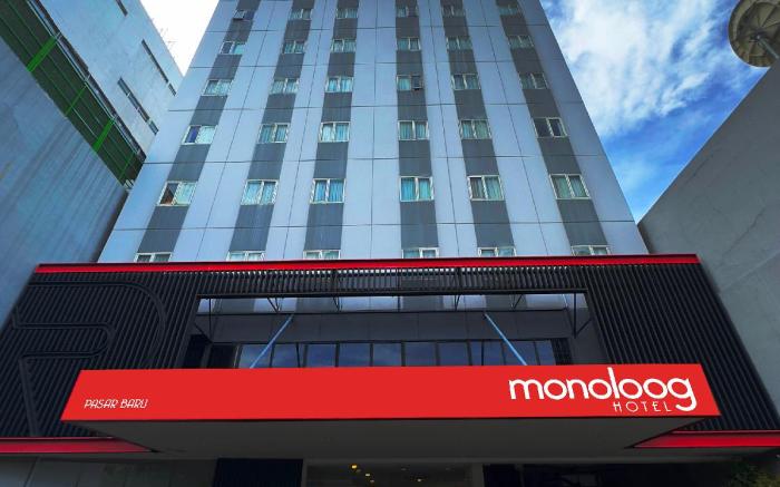 Monoloog Hotel Pekanbaru