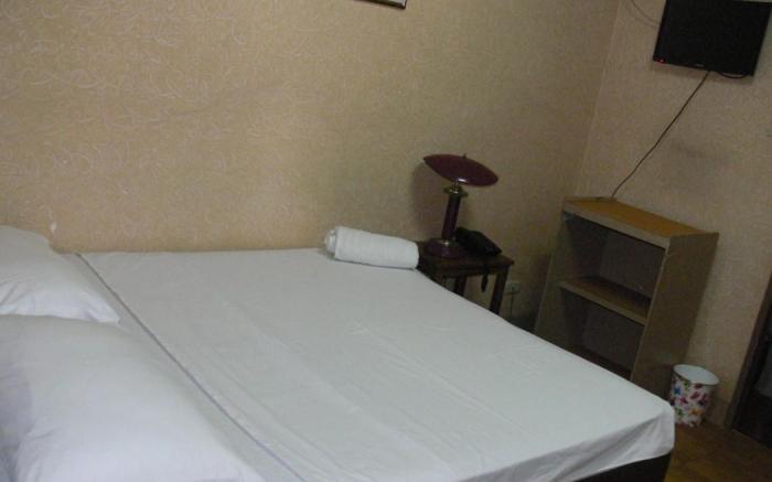 Plaza Maria Luisa Suites Inn