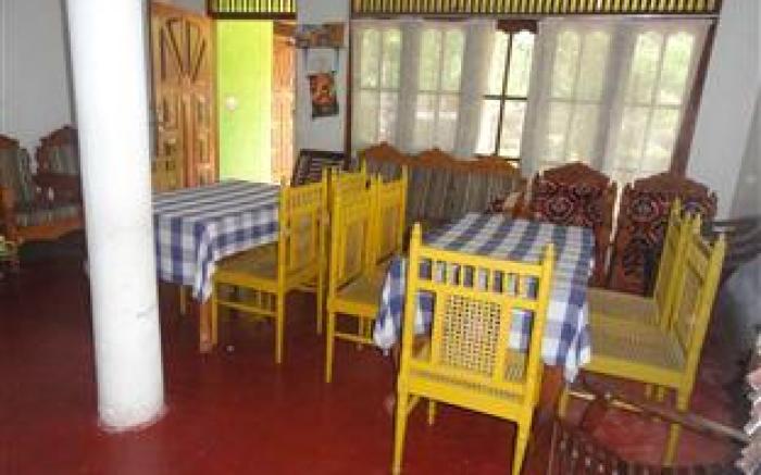 Lak Nilla Guest House