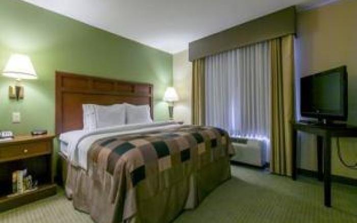 Holiday Inn Express & Suites Bradenton East-Lakewood Ranch By IHG