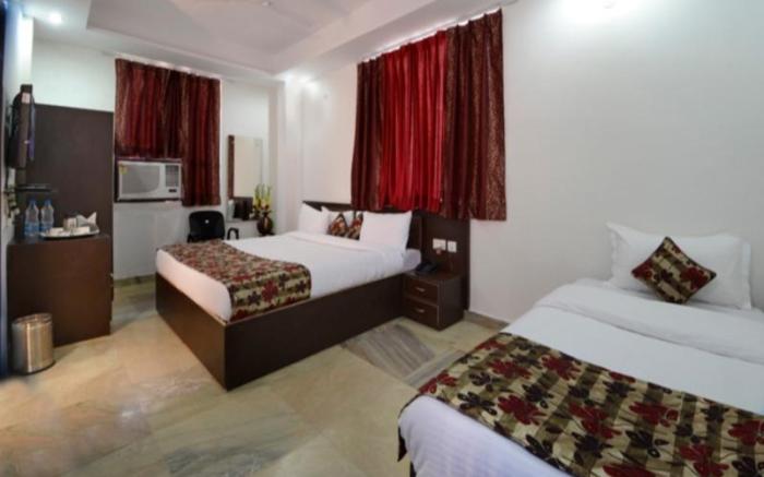 Hotel Taj Galaxy