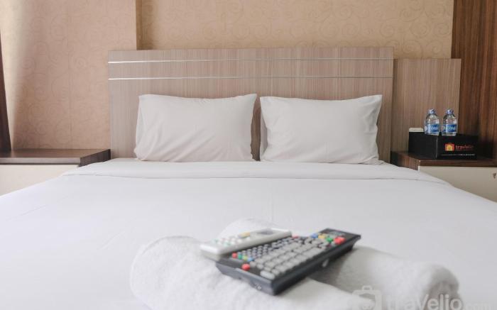 Studio Homey Apt at Gateway Pasteur By Travelio