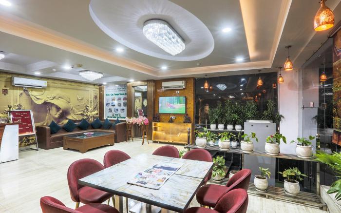 Hotel Castle Blue New Delhi near IGI Airport