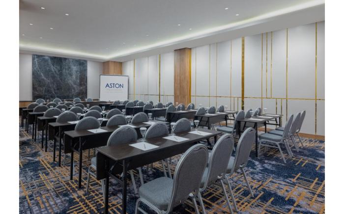 ASTON Pekalongan Syariah Hotel & Conference Center