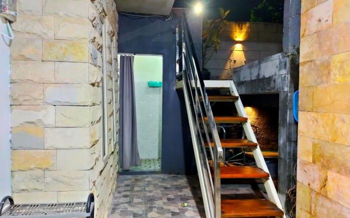 Raden Hill villa ( kolam renang)