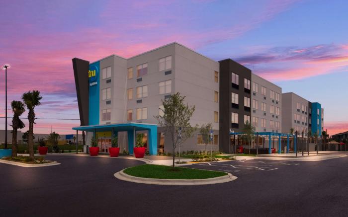 Tru by Hilton Destin