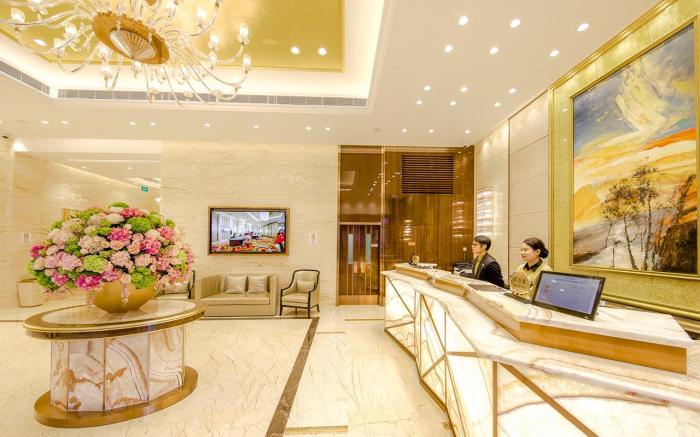 Royal Dragon Hotel