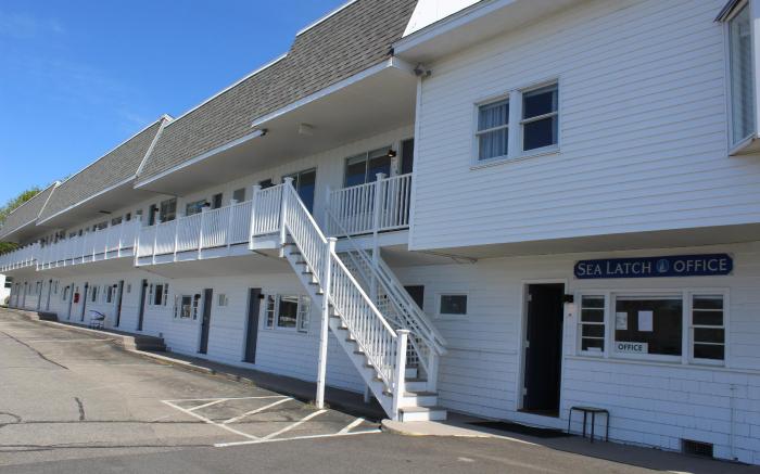 Sea Latch Inn