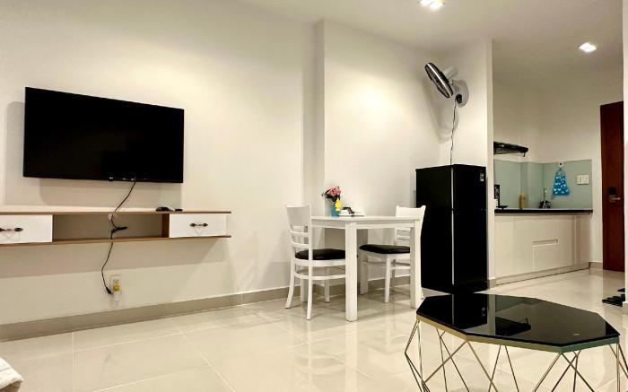 5* Cozy in SkyCenter Building - close to airport