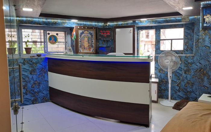 Hotel Gitanjali Kalupur(Relief Road)