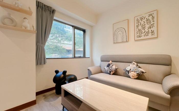 Elegant Apartments Fuhua Residence, Daan Station, 8 people.