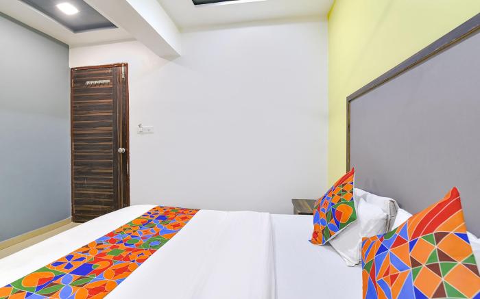 Hotel Gold Leaf,Ahmedabad