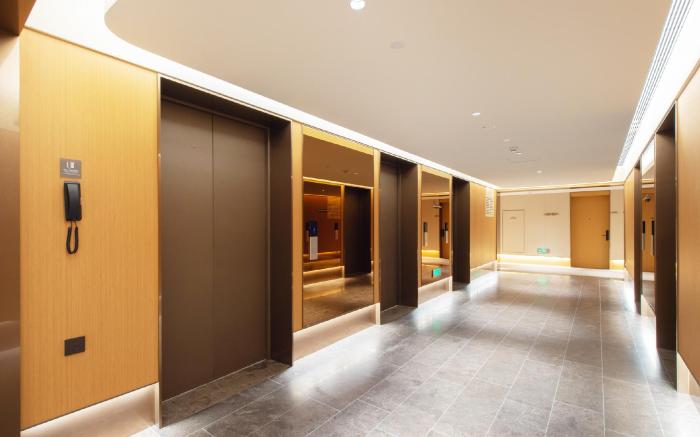 JI Hotel Xiangyang Dongjin Minfa Century Plaza
