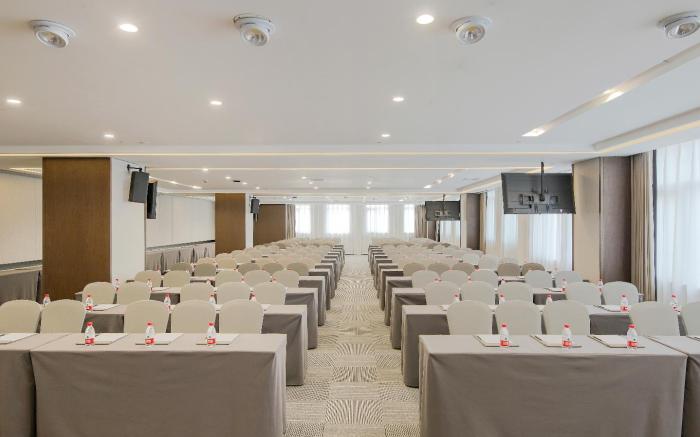 Echeng Hotel Hebi Qi County