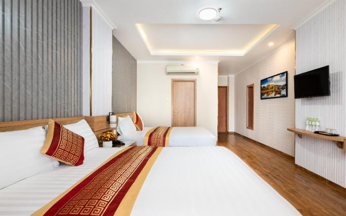 Luna Hotel Saigon Center