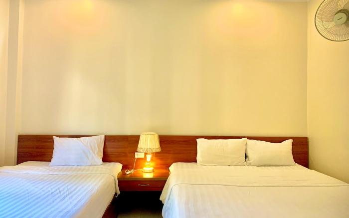 Garden hotel