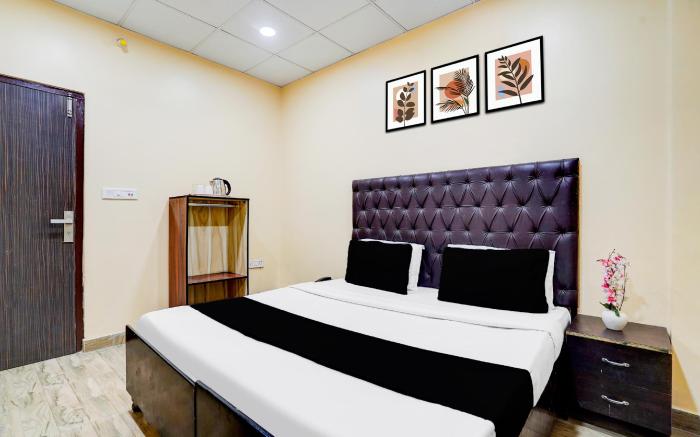 Super Collection O Burlton Park Jalandhar Formerly Hotel R1 Inn