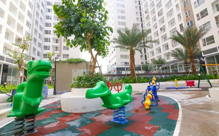 Sky Center Tan Son Nhat Airport Apartment