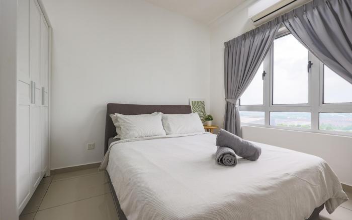 Beautiful 3B2B - 6 pax|Free 2 Parkings|Subang Jaya