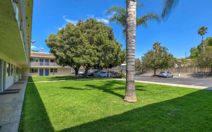 Motel 6 Jurupa Valley, CA - Riverside West