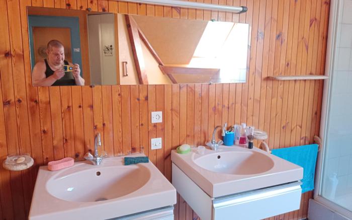 Single bed with a large desk