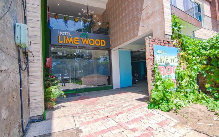FabHotel Lime Wood